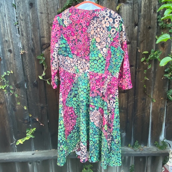 Dress - Picture 2 of 2